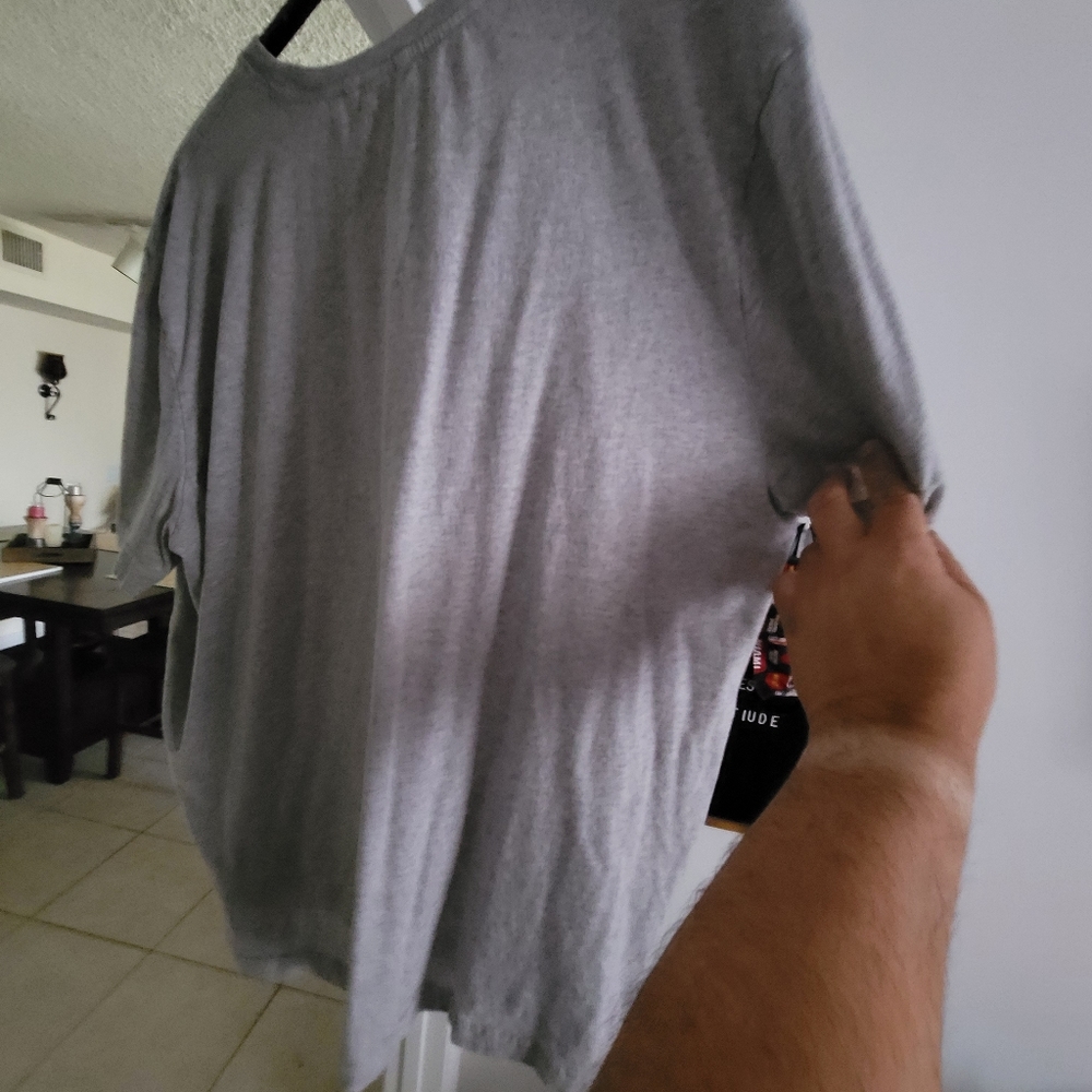 MEN TEE - Picture 2 of 3